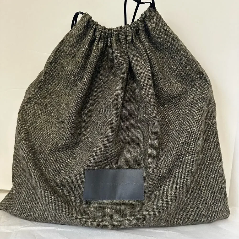 Dawid Tomaszewski x Tanah Rhea Berlin Smoke Leather Fold-over Envelope Clutch